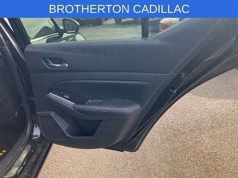 Used 2023 Nissan Altima 2.5 SL AWD/4WD image 11