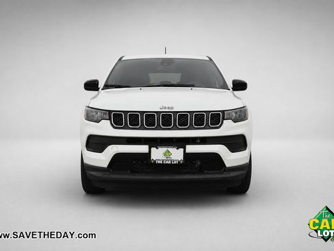 Used 2023 Jeep Compass Sport AWD/4WD image 11