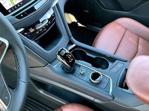 New 2026 Cadillac XT5 Premium Luxury w/ Driver Assist Package FWD image 8