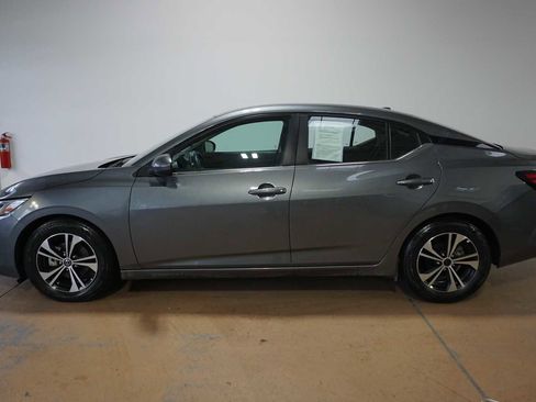 Used 2023 Nissan Sentra SV image 2