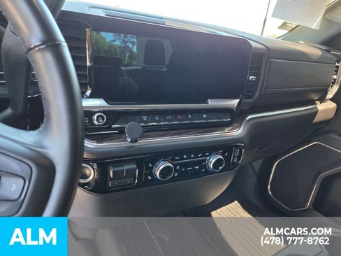 Used 2025 GMC Sierra 2500 SLE w/ SLE Convenience Package AWD/4WD image 19