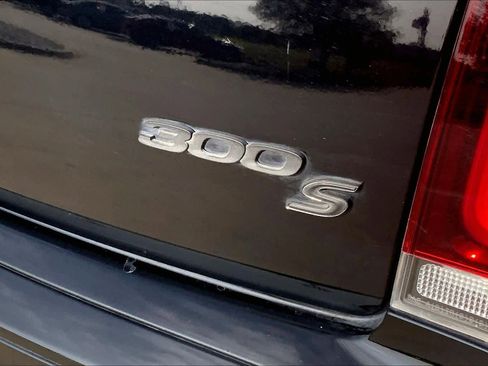 Used 2020 Chrysler 300 S image 30