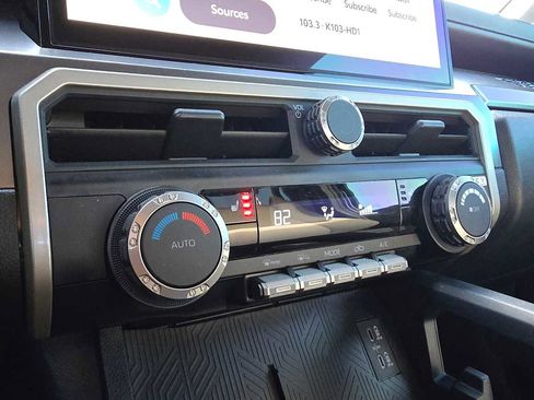 Certified 2024 Toyota Tacoma TRD Sport image 33