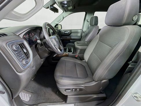 Used 2022 Chevrolet Silverado 1500 LT Trail Boss w/ Convenience Package II image 12