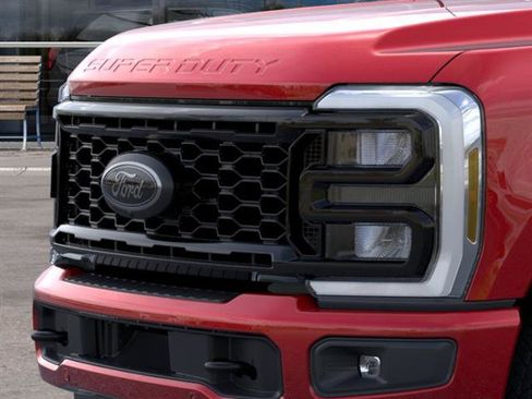 New 2026 Ford F250 Lariat w/ Black Appearance Package AWD/4WD image 17