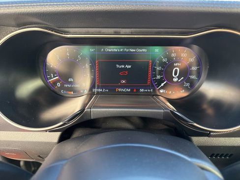 Used 2020 Ford Mustang Shelby GT500 w/ Technology Package image 17