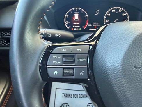 Certified 2025 Honda HR-V Sport image 18