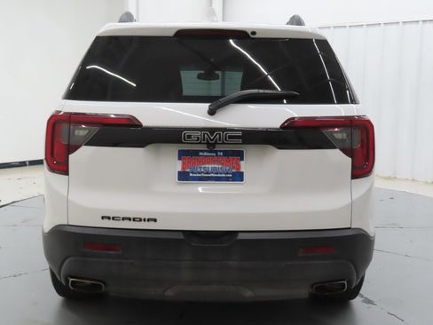 Used 2023 GMC Acadia SLT w/ Elevation Edition FWD image 4