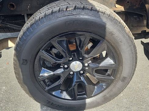 Used 2021 Chevrolet Silverado 1500 LT image 9