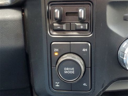 Used 2023 Ford F250 Lariat w/ Lariat Ultimate Package image 29