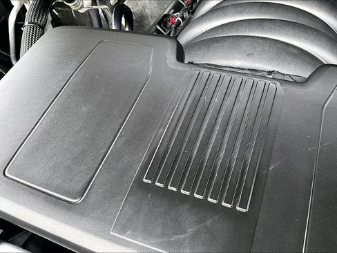 Used 2021 GMC Sierra 1500 SLT w/ SLT Premium Plus Package image 32