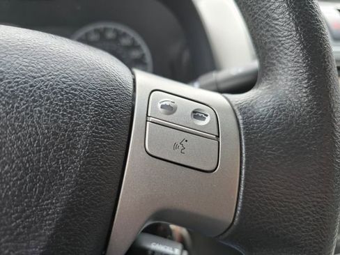 Used 2012 Toyota Corolla LE image 23