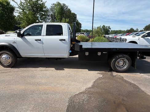 New 2026 RAM 5500 Tradesman w/ Chrome Appearance Group AWD/4WD image 11