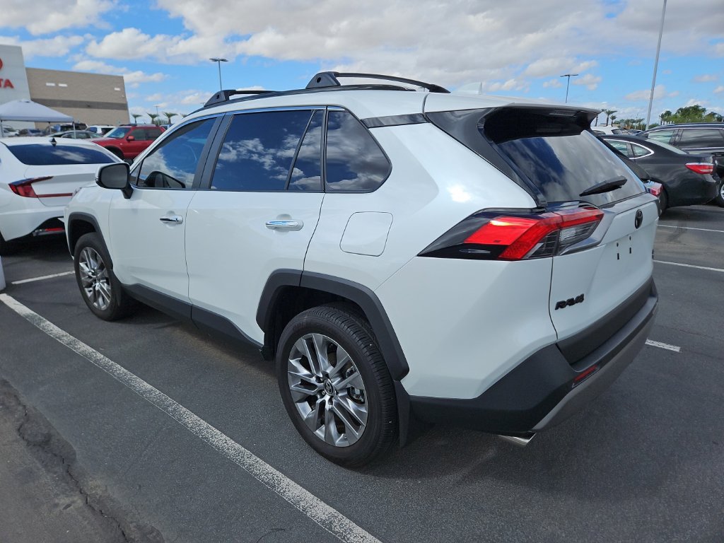 Used 2025 Toyota RAV4 Limited w/ Advanced Technology Package AWD/4WD image 2