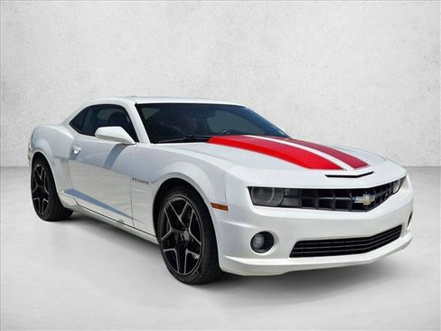 Used 2012 Chevrolet Camaro SS w/ RS Package RWD image 4
