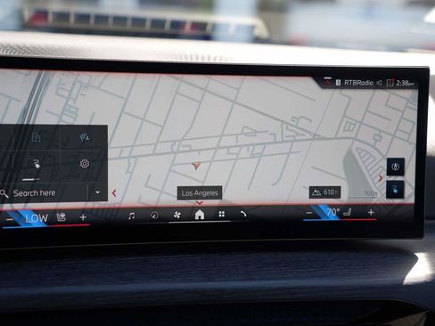 Certified 2025 BMW i4 xDrive40i image 18