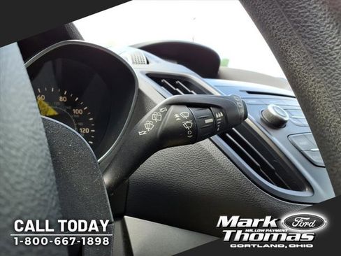 Used 2018 Ford Escape SE image 17