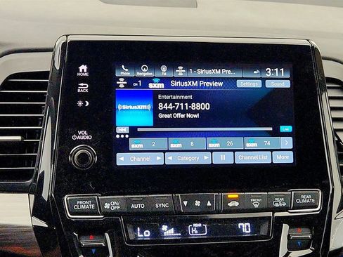 Used 2023 Honda Odyssey Elite image 18