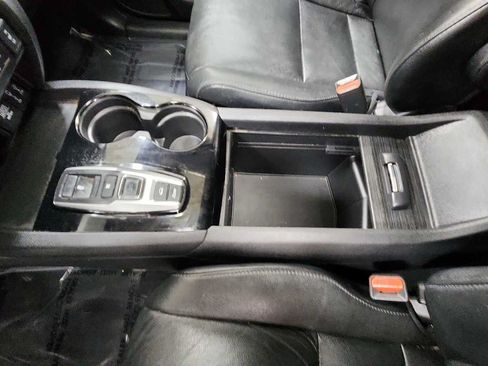 Used 2018 Honda Pilot Touring image 23