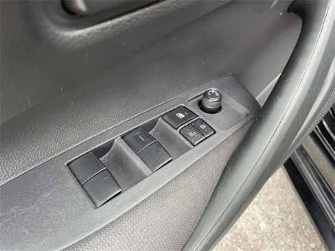 Used 2023 Toyota Corolla LE image 18