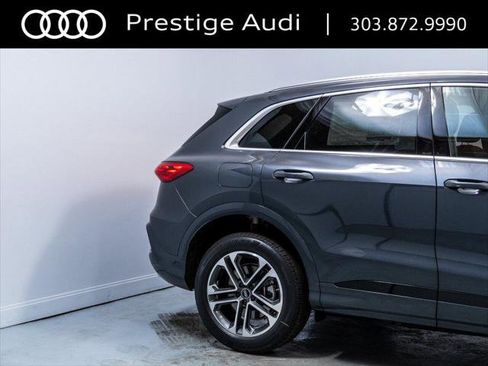 Certified 2025 Audi Q5 Premium w/ Convenience Package AWD/4WD image 12