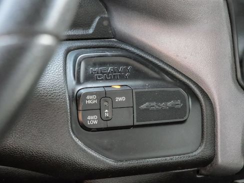 Used 2021 RAM 2500 Big Horn AWD/4WD image 31