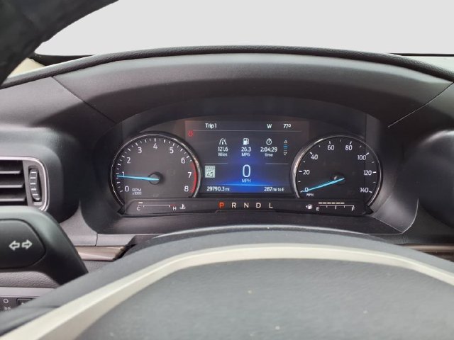 Used 2022 Ford Explorer Limited w/ Equipment Group 301A AWD/4WD image 21