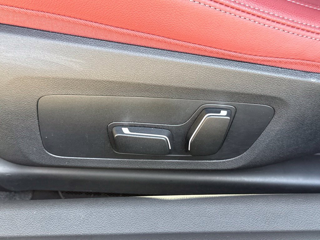 Used 2026 BMW 230i Coupe w/ Parking Assistance Package RWD image 19