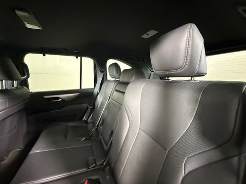Used 2023 Lexus LX 600 F Sport w/ Accessory Package (Z1) AWD/4WD image 25