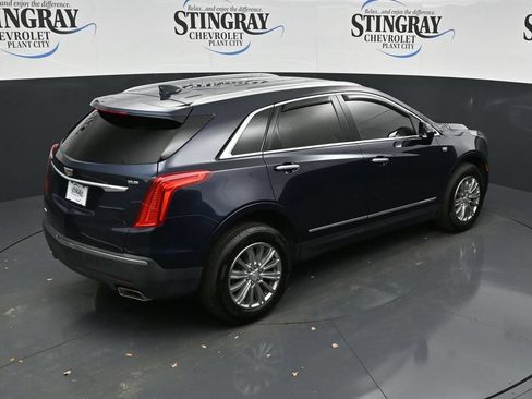 Used 2017 Cadillac XT5 FWD image 24