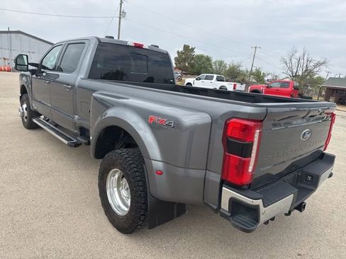 Used 2024 Ford F350 Lariat w/ FX4 Off-Road Package image 6