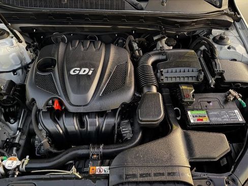 Used 2015 Kia Optima LX image 17