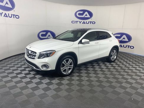 Used 2019 Mercedes-Benz GLA 250 4MATIC image 7