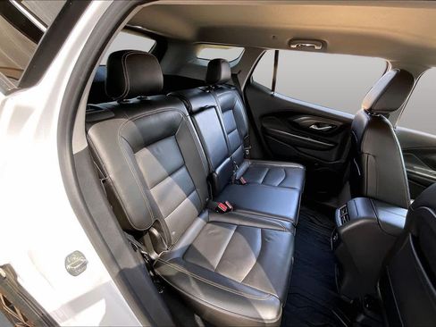 Used 2021 GMC Terrain SLT w/ Elevation Edition FWD image 18