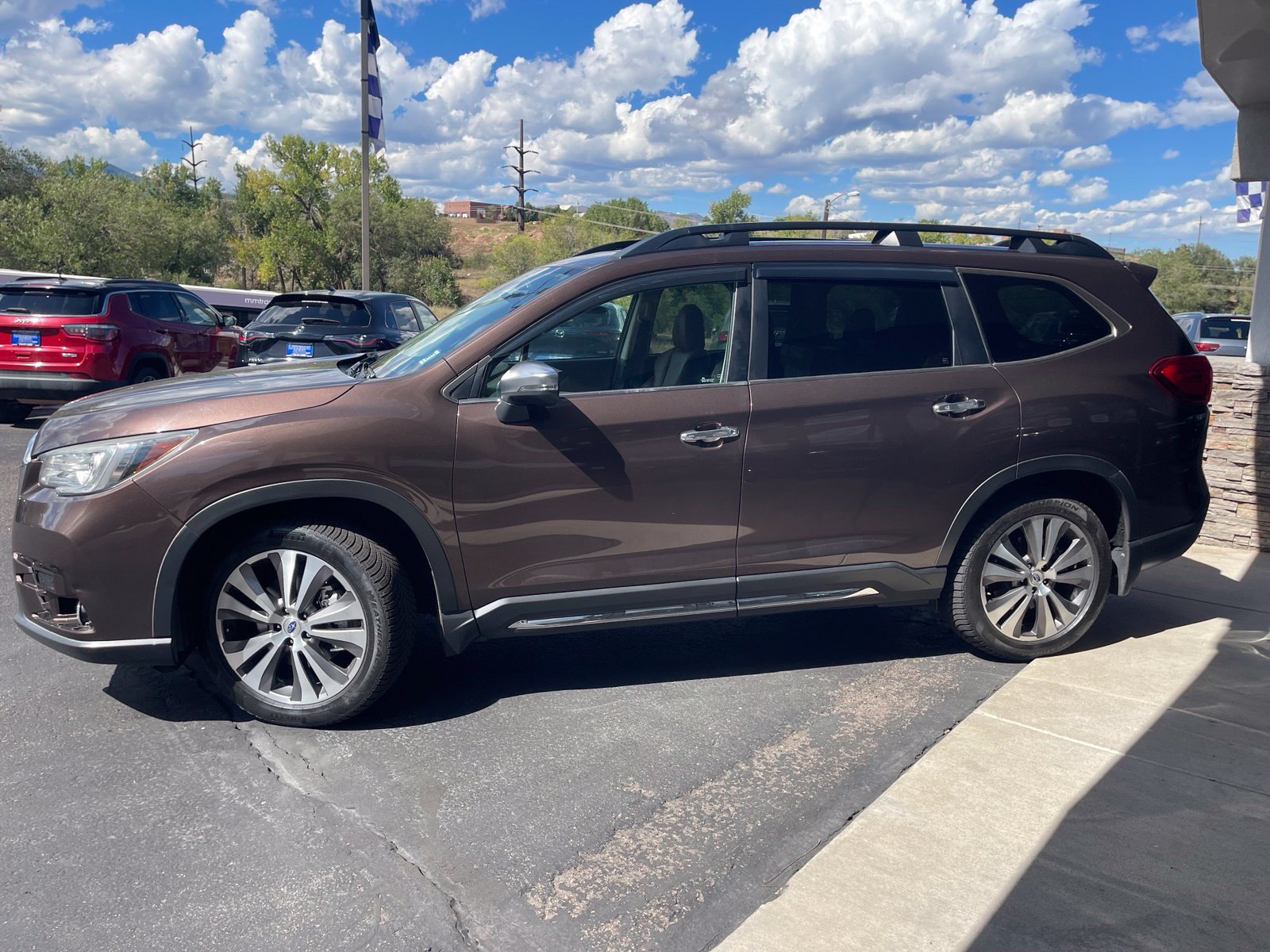 Used 2020 Subaru Ascent Touring AWD/4WD image 6
