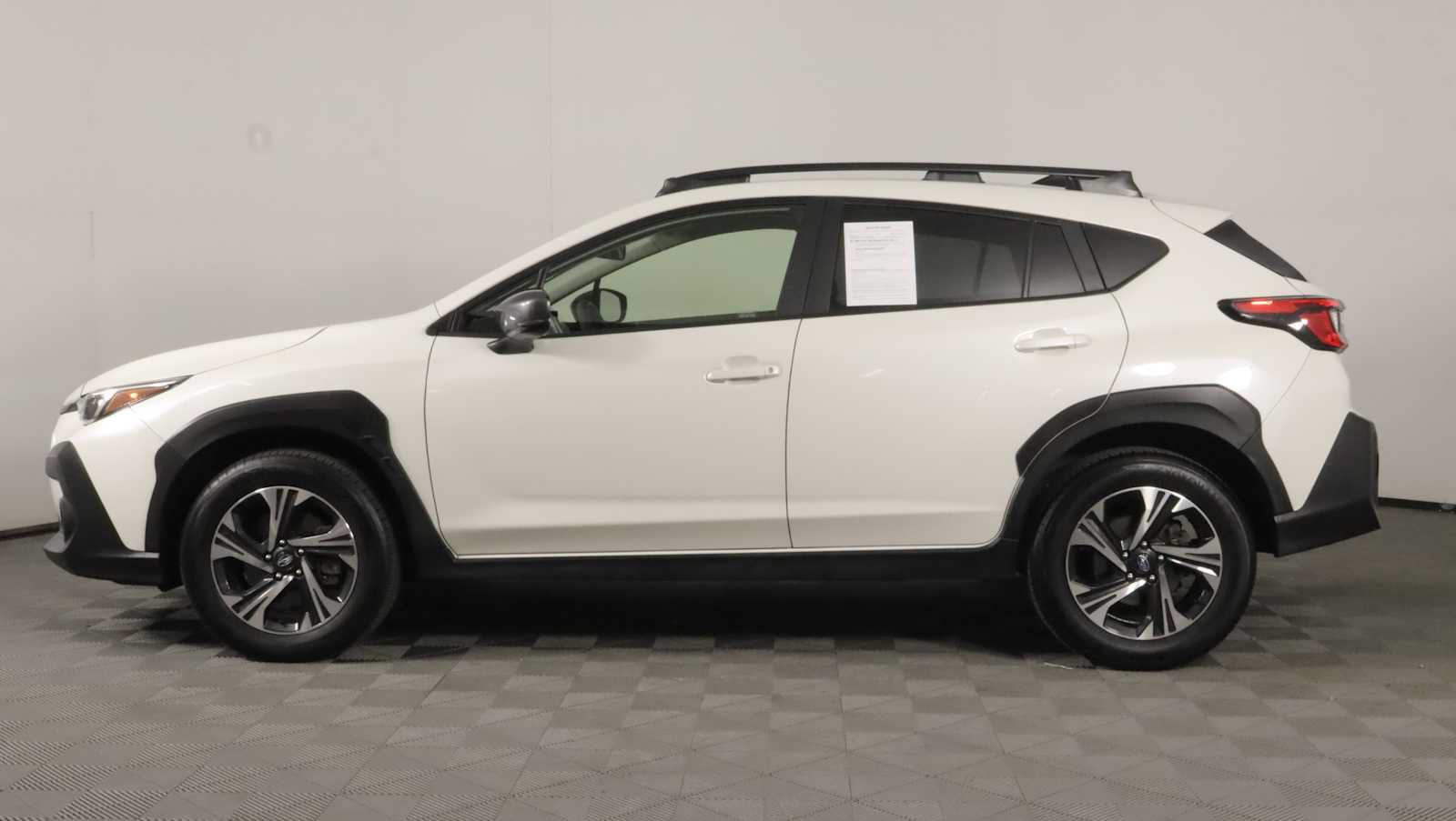Used 2024 Subaru Crosstrek 2.0i Premium AWD/4WD image 7