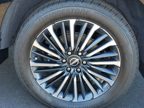 New 2026 Nissan Armada Platinum Reserve image 3