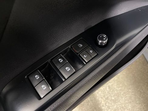 Certified 2019 Toyota Camry XLE w/ Driver Assist Package FWD image 16