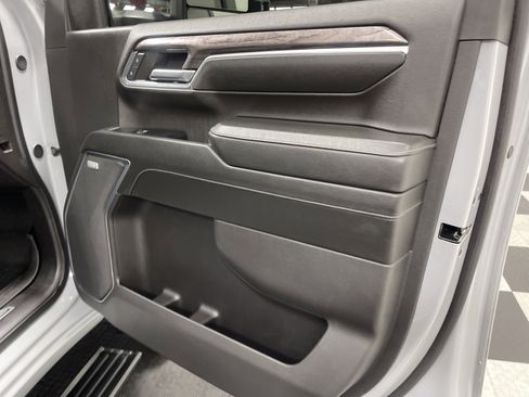 Used 2024 Chevrolet Silverado 2500 LTZ w/ LTZ Plus Package AWD/4WD image 23