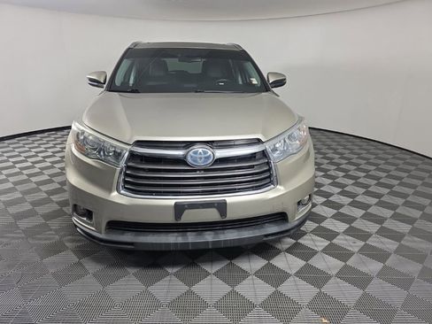 Used 2014 Toyota Highlander Limited Platinum AWD/4WD image 8