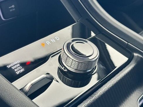 New 2026 Jeep Grand Cherokee Limited image 19