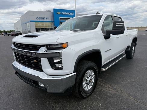 Used 2023 Chevrolet Silverado 2500 LT w/ Convenience Package AWD/4WD image 9