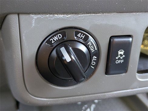 Used 2021 Nissan Frontier S image 23