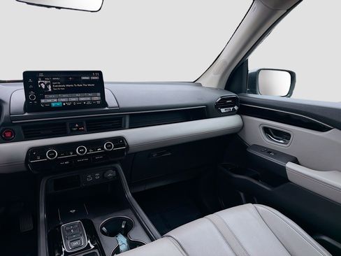 Certified 2023 Honda Pilot EX-L image 21