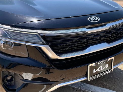 Used 2021 Kia Seltos S FWD image 31