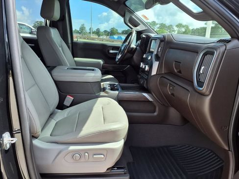 Used 2021 GMC Sierra 1500 SLT AWD/4WD image 19