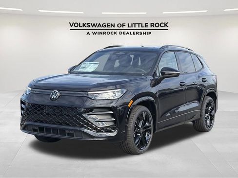 New 2026 Volkswagen Tiguan SE R-Line FWD image 1