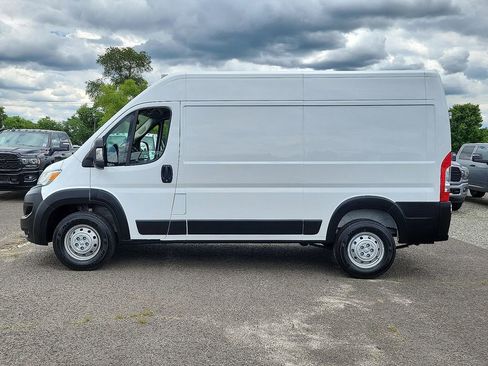 Used 2023 RAM ProMaster 2500 FWD image 7