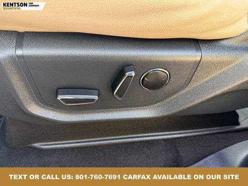 Used 2024 Ford Expedition Limited image 37