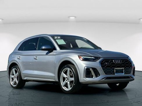 Used 2022 Audi SQ5 Premium image 9